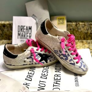 🌟 Stunning Golden Goose Canvas Super Stars - Size 37 🌟